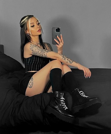 jadexberry adult actress picture