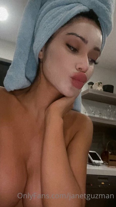 Janet Guzman star galleries