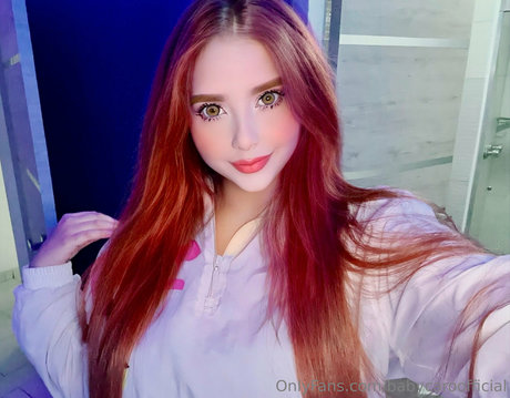 whore wife onlyfans pornographic photo