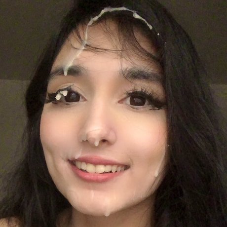 hinawynne model high quality pics