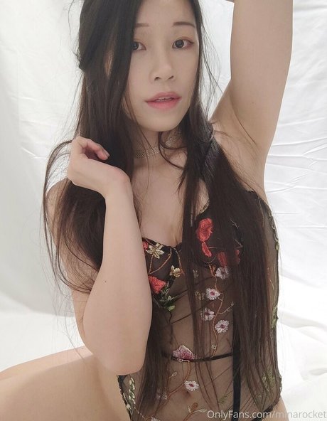 Minarocket nude star photos