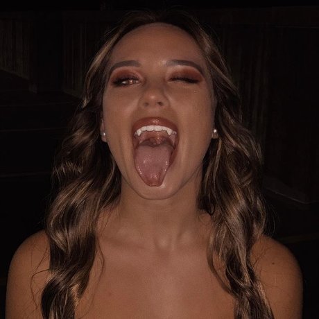 Alexia Steade best model pictures