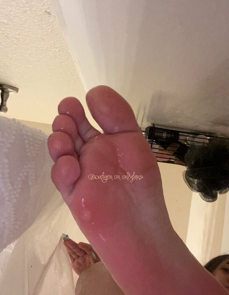 Ahegaojen model naked pictures