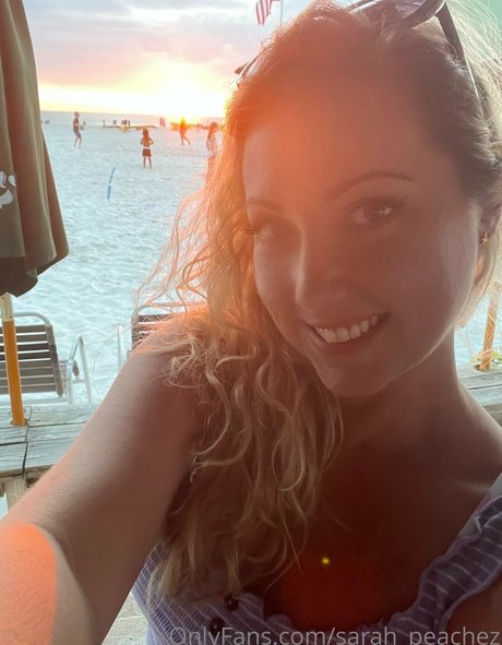 Sarah Peachez pretty actress picture