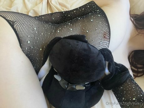 Valkcy hd actress galleries