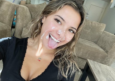 Madiiitay nude pornstar gallery