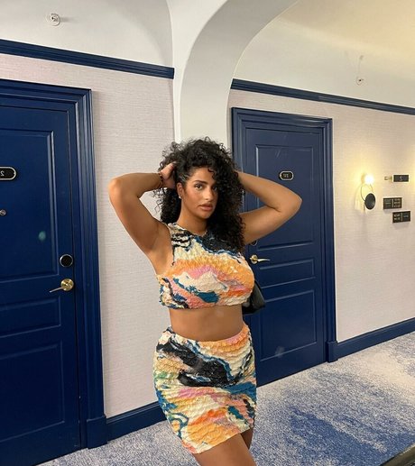 Anna Maria nude star photos