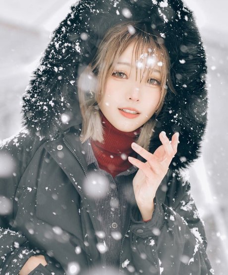 Ely Cosplay naked star gallery