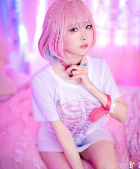 Ely Cosplay porn actress photo