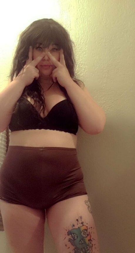 tiramisueatsyou model perfect img