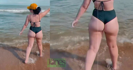 Bella Sant ASMR pornographic model pictures