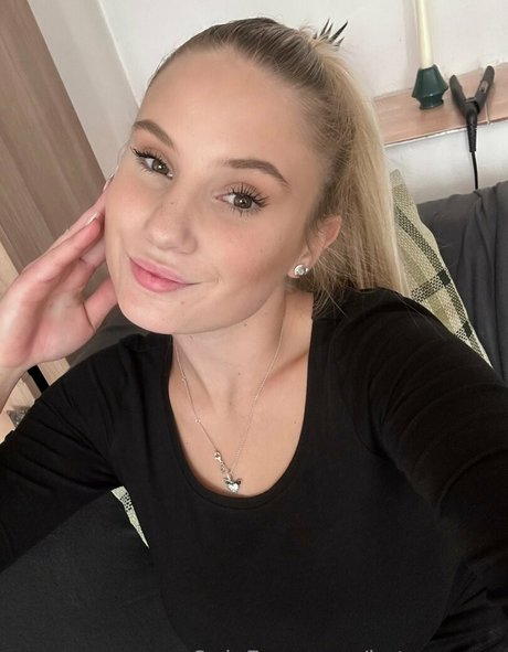 katemoonn best actress pictures