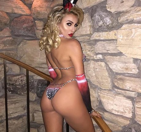 khloete nudes pornstar img