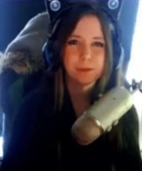 Shylily pornstar adult pics