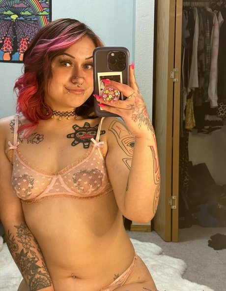 sweetblossomjade free star pic