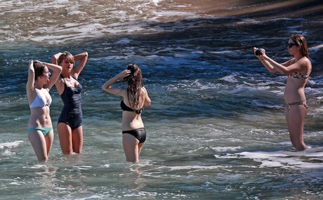 Haim Sisters nudes pornstar pics