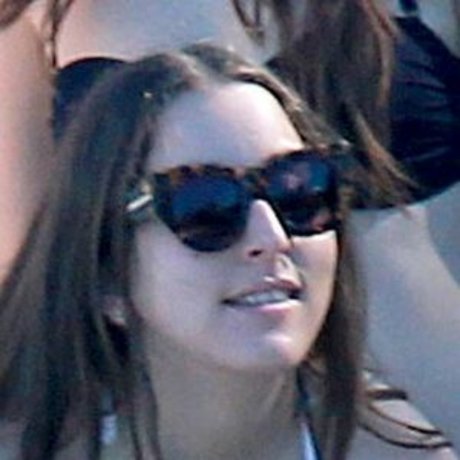 Haim Sisters nudes actress image