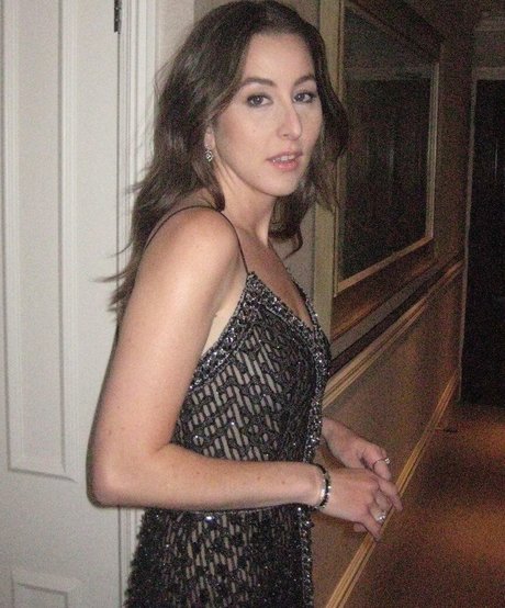 Haim Sisters pornstar gallery