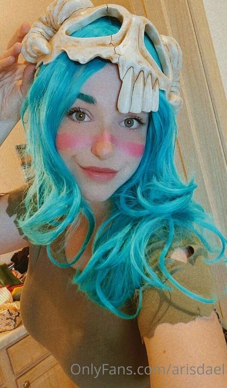 arisdael model sexy pic