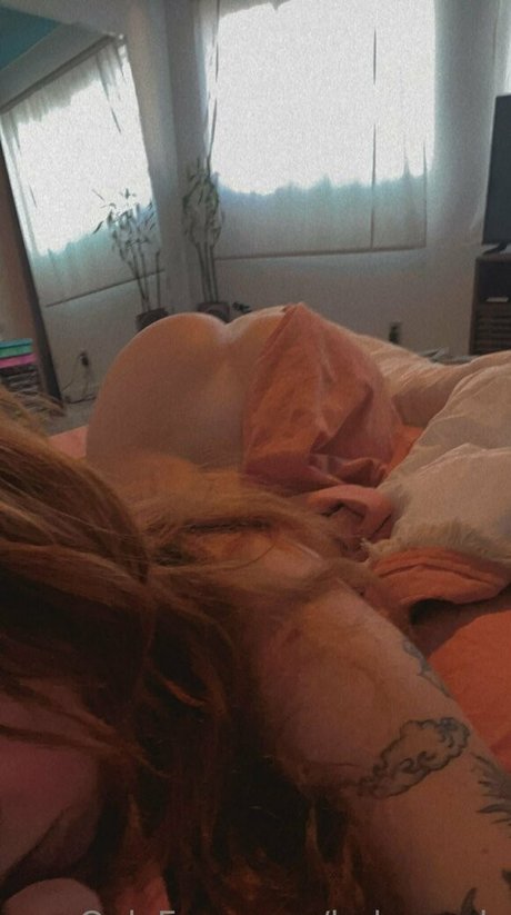 Baby red_ top model pictures