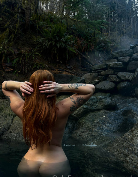 Baby red_ naked actress gallery