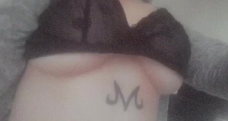 thigh high socks onlyfans beautiful photo