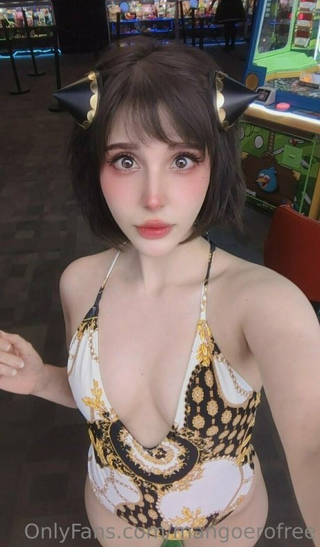 mangoerofree sex pornstar pics