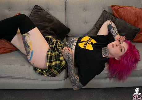 Blacktop model xxx photo