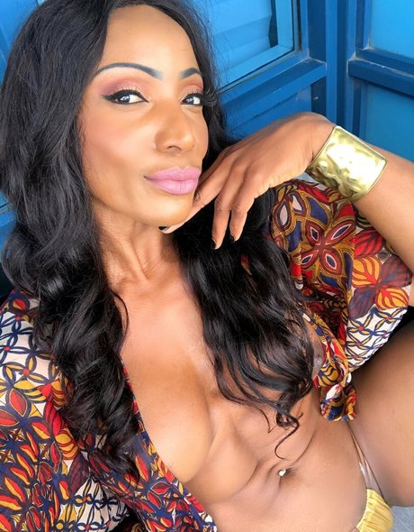 Maggie Watson pornstar sexy pic