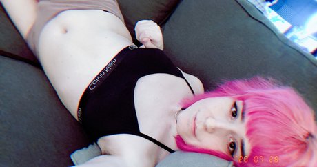 majorlosse erotic pornstar photo