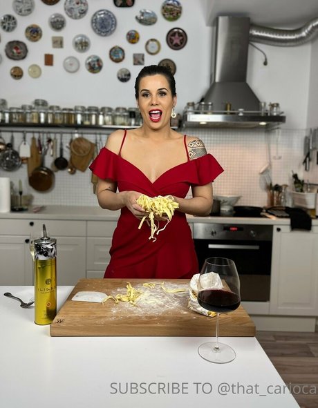 hotplaymatewife high quality model image