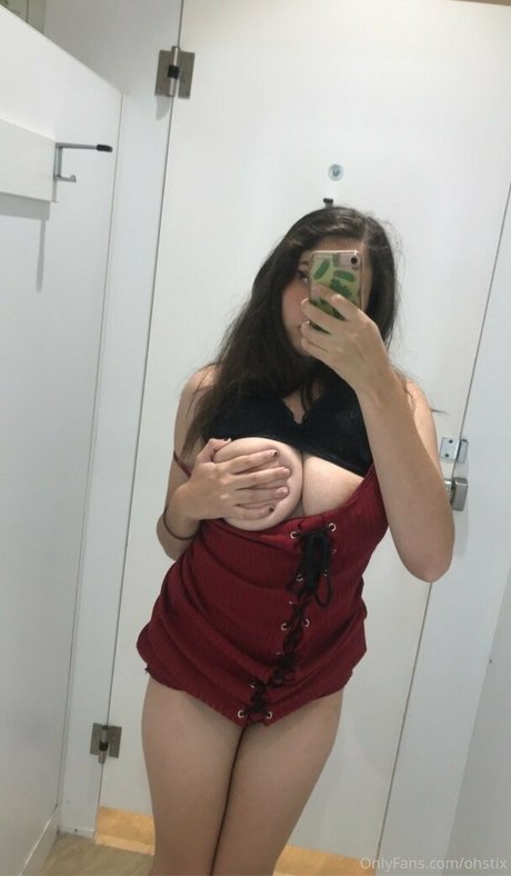 ohstix pornstar nude archive