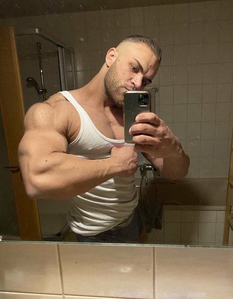 flexmusclegod star nudes gallery