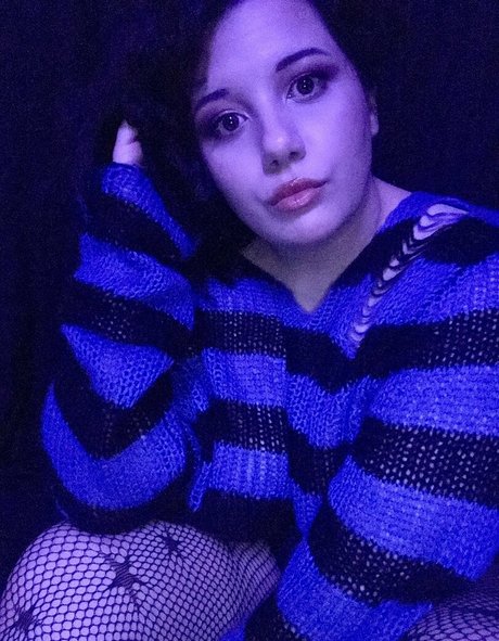 demonlewds erotic model pics