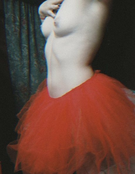 emma model pretty actress img