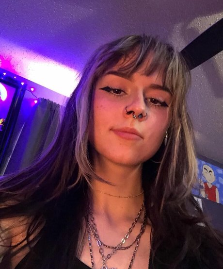 partyongarth44 art model galleries