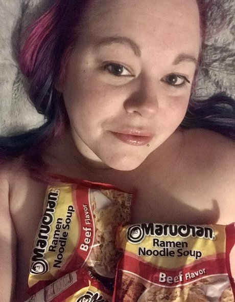 yourgalphronia star erotic picture