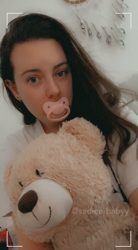 Sadiee Babyy free pornstar galleries