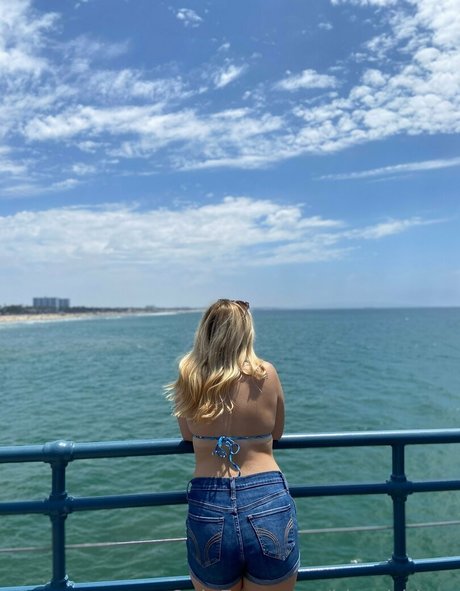 bbygirldess hot actress img