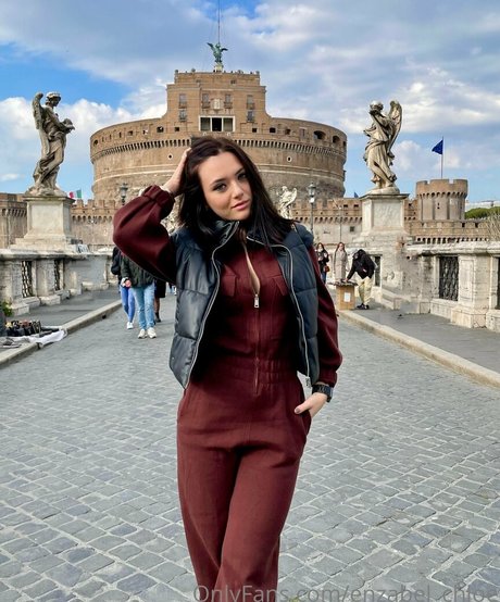 enzabel chloe perfect model galleries