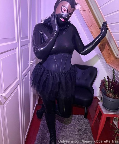 heavyrubberette free pornstar free images