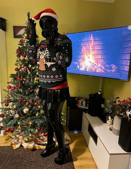 heavyrubberette free pornstar art pic