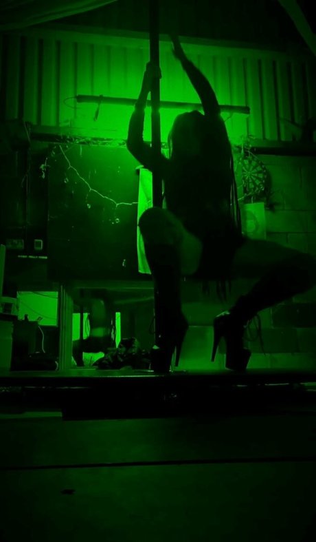 russian mom onlyfans beautiful naked picture