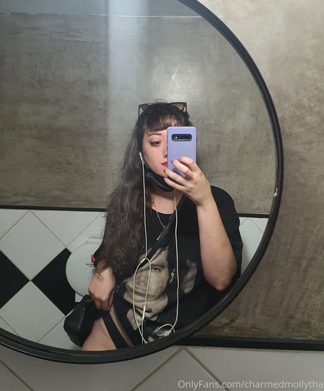 charmedmollytha model free images
