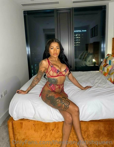 theebonyfetishqueen naked pornstar archive