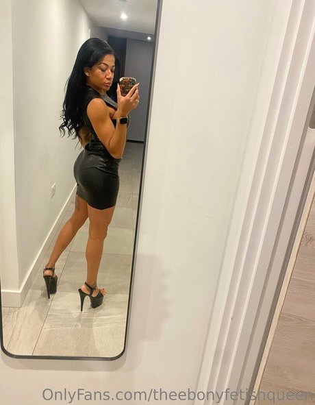 theebonyfetishqueen best star img