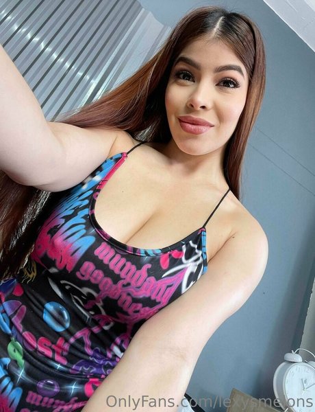 lexysmelons nude star pic