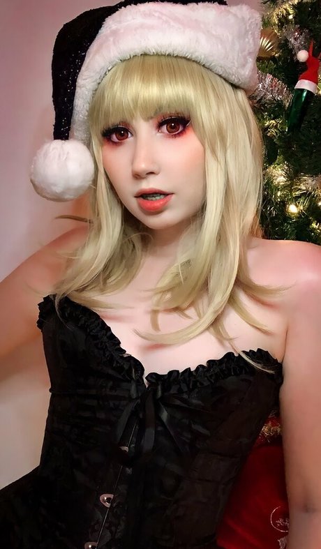 porceyshire pornographic model image