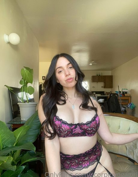 scorpioyogagirl pornstar adult gallery