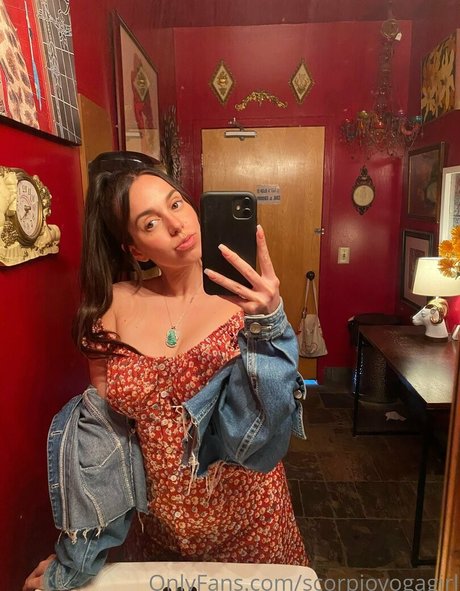 scorpioyogagirl pornographic star galleries